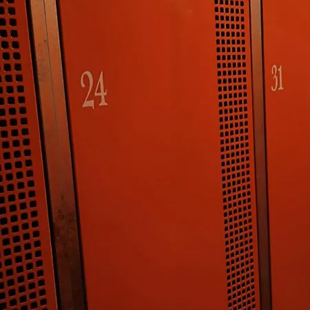 Altrove - Modern, Spacious & شقة لوكباد