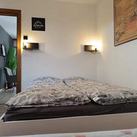 Apartment Altrove - Modern, Spacious &