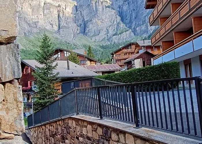 Altrove - Modern, Spacious & 公寓 洛伊克巴德